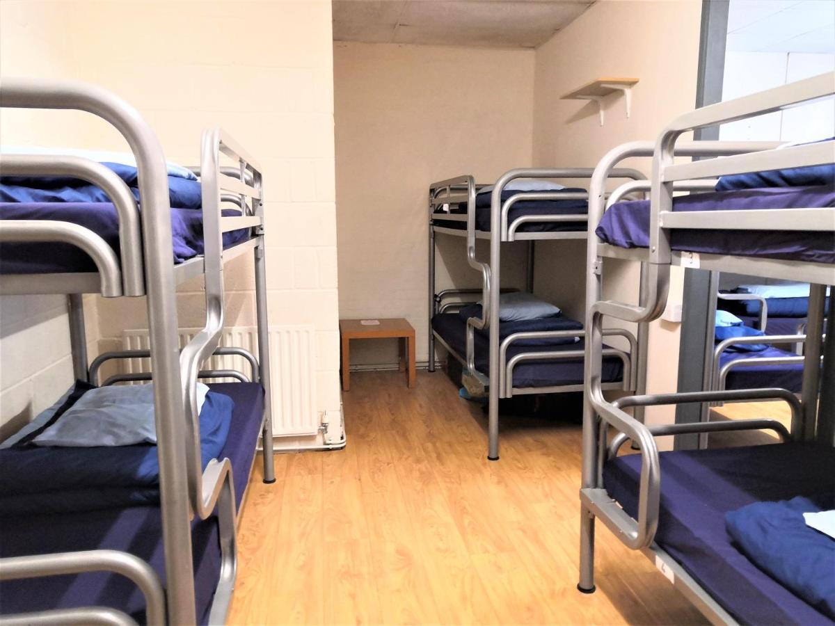 Hostel Backpackers *